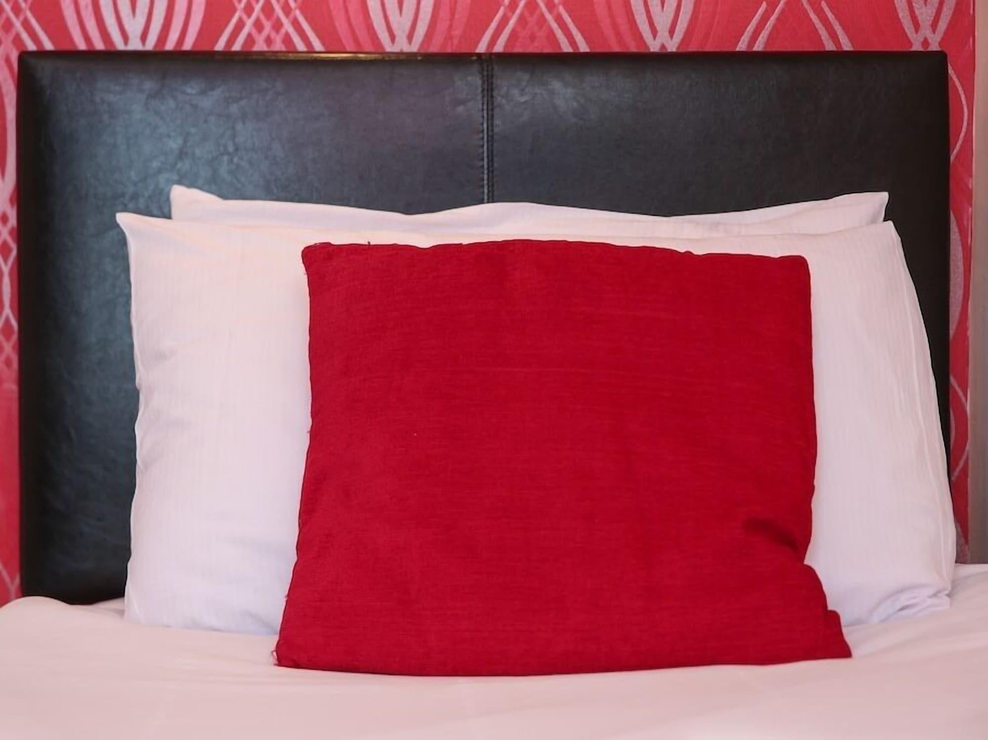 וויטבי Riviera Guesthouse מראה חיצוני תמונה